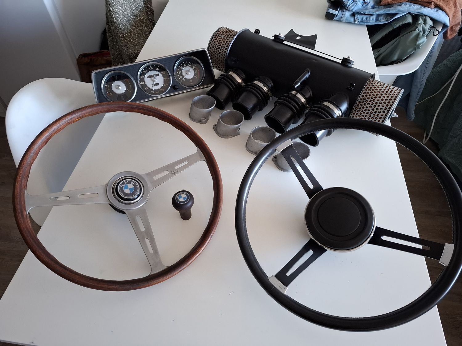 Steering wheels, cluster and air filter housing, 1 March 2026