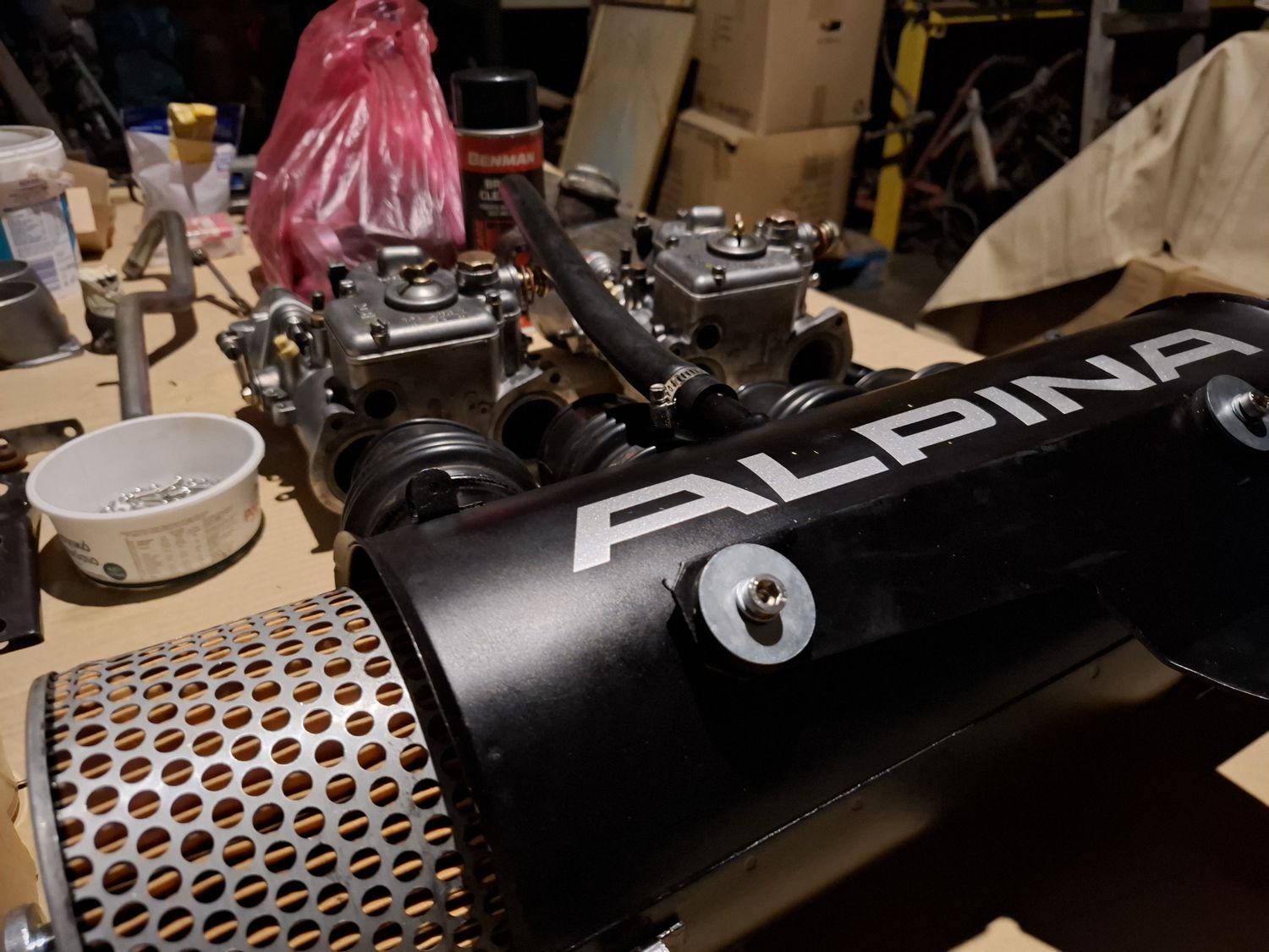 The Alpina air box