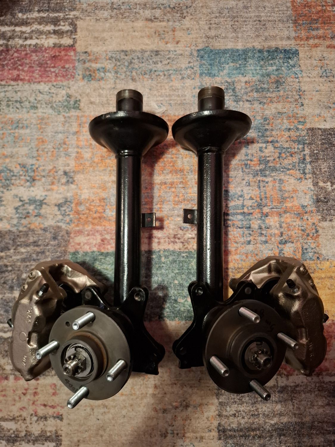 Both struts assembled, 17 October