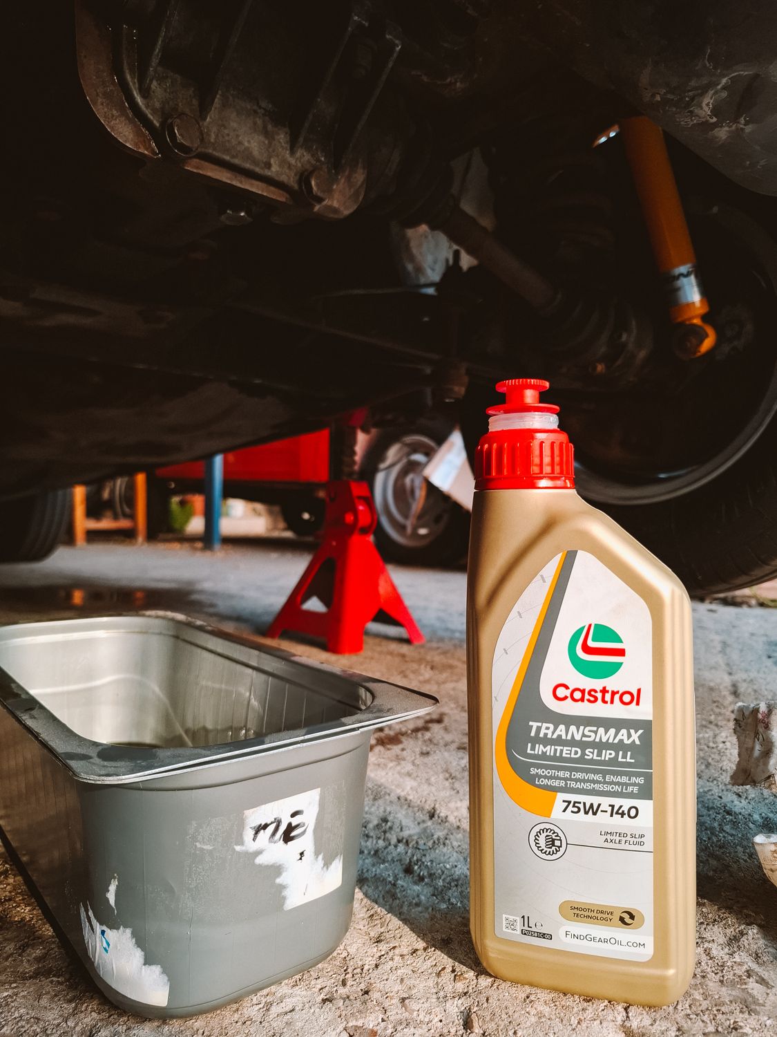 Castrol Transmax Limited Slip 75W-140 for the diff